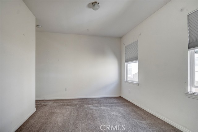 1855 W Willow Avenue, Anaheim CA: https://media.crmls.org/medias/e1f6077a-d43b-4a77-8d6e-78d2416f80b4.jpg