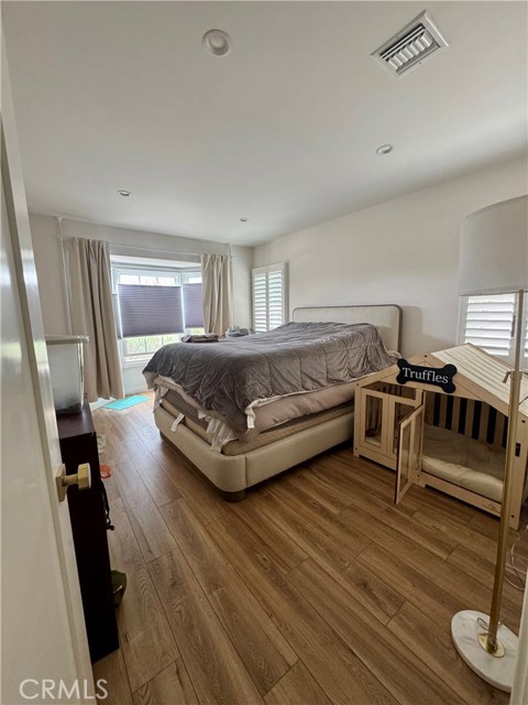 8006 Bleriot Avenue, Los Angeles CA: https://media.crmls.org/medias/e1f7af4f-7b00-4e87-a66c-afb3b3c5d79d.jpg