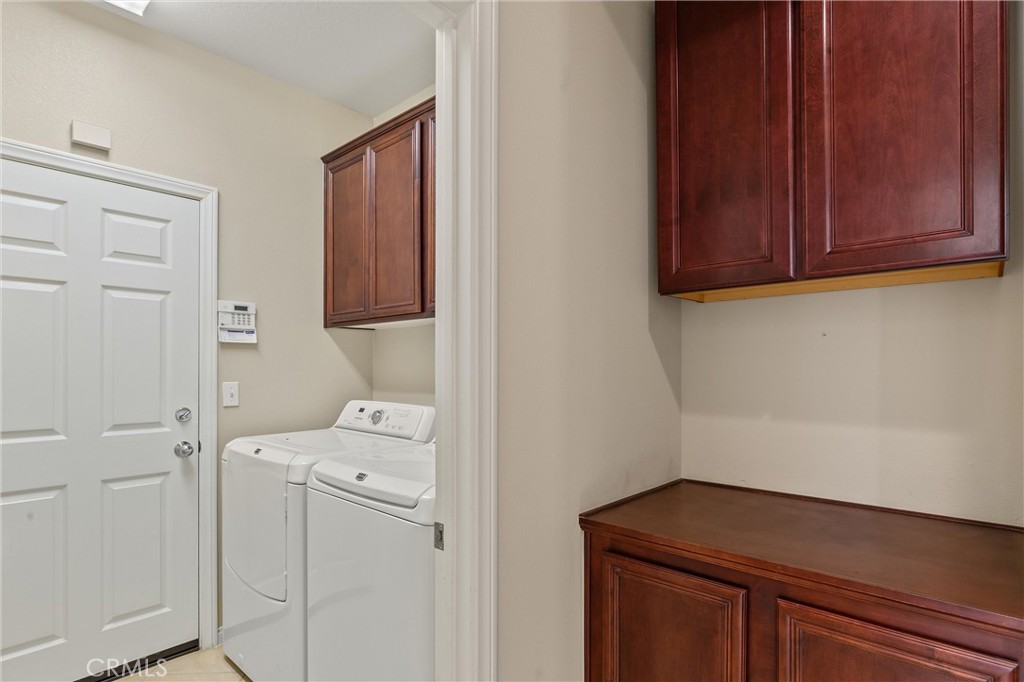 MLS #OC25235151 image #9