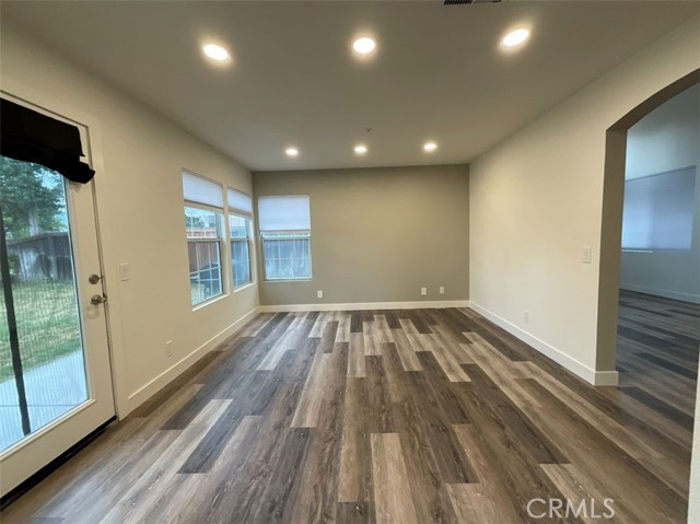 Detail Gallery Image 12 of 40 For 8028 Sorrento St, Fontana,  CA 92336 - 4 Beds | 2/1 Baths