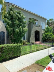 906 Hoffman Ave, Long Beach, CA 90813