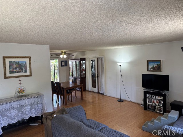 Detail Gallery Image 14 of 26 For 14222 Filmore, Arleta,  CA 91331 - 3 Beds | 2 Baths