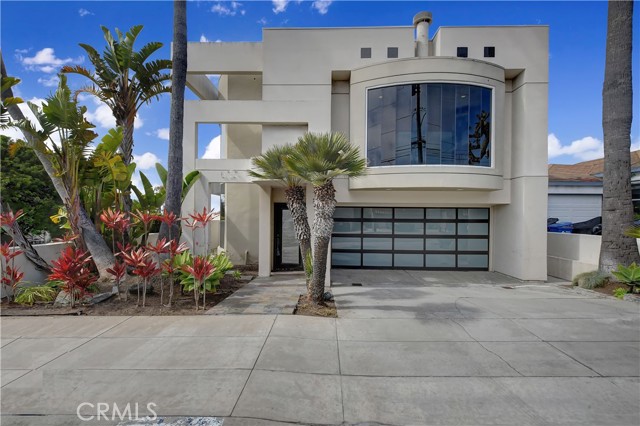 Detail Gallery Image 2 of 50 For 1235 2nd St, Hermosa Beach,  CA 90254 - 5 Beds | 3/1 Baths