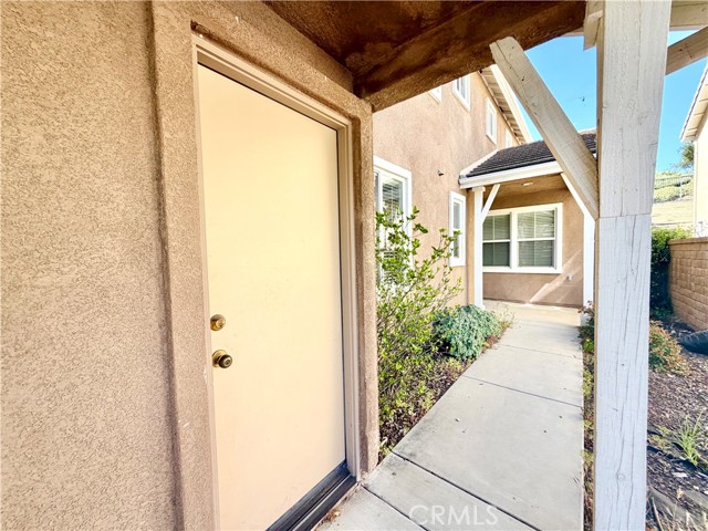 Detail Gallery Image 3 of 49 For 29751 Maxmillian Ave, Murrieta,  CA 92563 - 3 Beds | 3 Baths