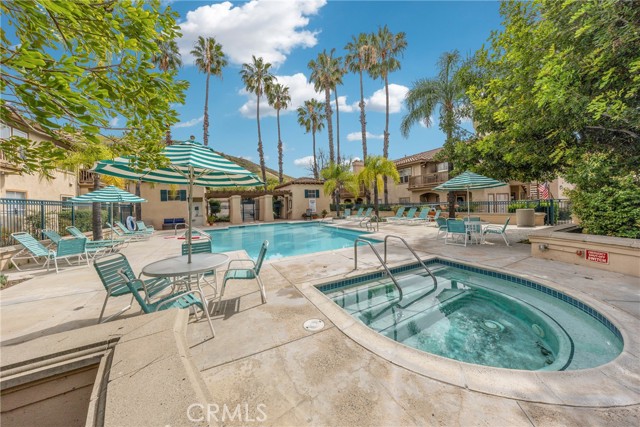 27 Timbre, Rancho Santa Margarita CA: https://media.crmls.org/medias/e1fb0e02-6e9a-4bd9-8c0e-85c2b3e33434.jpg