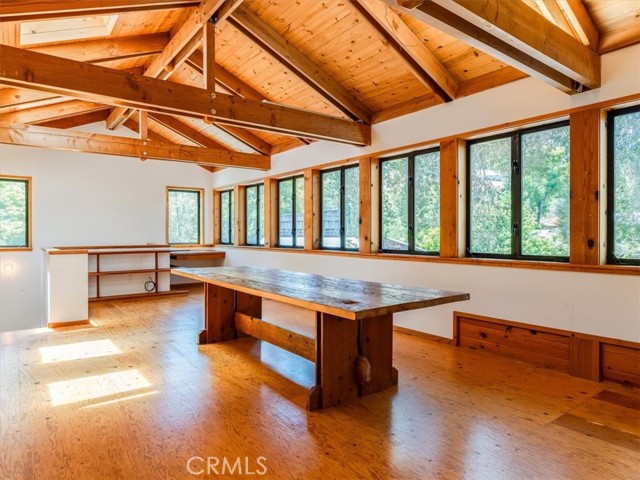 160 Broad Street, San Luis Obispo CA: https://media.crmls.org/medias/e1fb1c4a-49b0-4397-a755-704acfe484bc.jpg