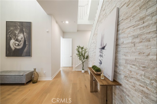 Detail Gallery Image 4 of 49 For 133 Denali, Lake Forest,  CA 92630 - 4 Beds | 4/1 Baths