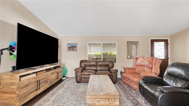 Detail Gallery Image 10 of 48 For 9999 Foothill Bld #24,  Rancho Cucamonga,  CA 91730 - 3 Beds | 2 Baths