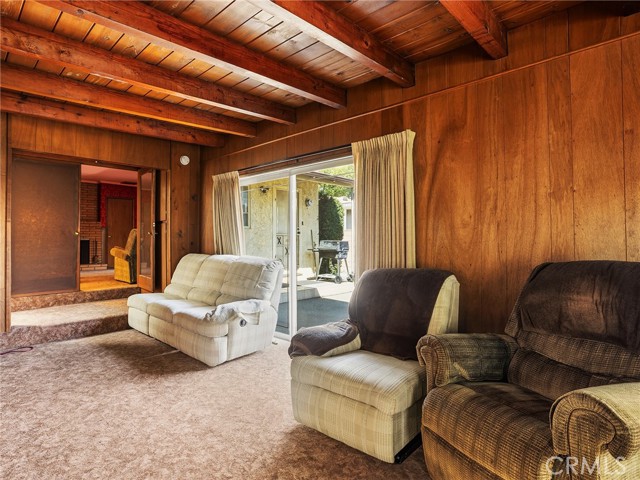 Image 18 of 56 For 236 Providencia Avenue