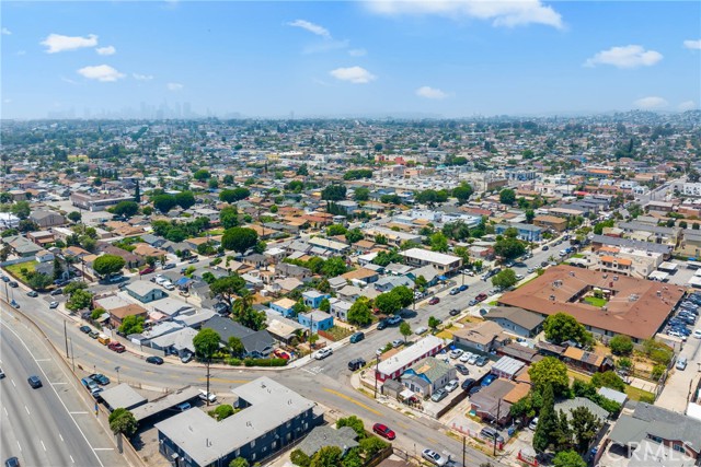 1048 S Record Avenue, East Los Angeles CA: https://media.crmls.org/medias/e1ff1829-e6c9-4900-8cee-87863b98bce5.jpg