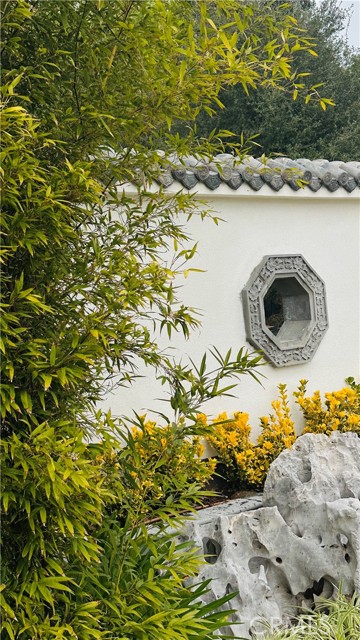 11 Deodar Lane, Bradbury CA: https://media.crmls.org/medias/e1ffafe2-934c-4bcc-a504-e679e0a4b074.jpg