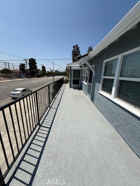 Detail Gallery Image 9 of 16 For 1008 N Glenoaks Bld, Burbank,  CA 91504 - 0 Beds | 1 Baths