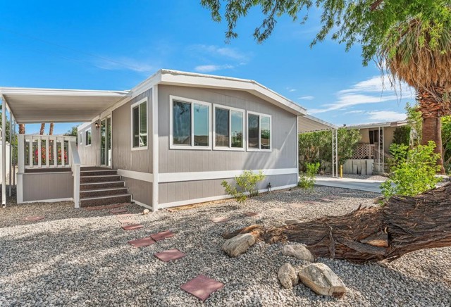 Detail Gallery Image 2 of 28 For 17555 Corkhill Rd #28,  Desert Hot Springs,  CA 92240 - 2 Beds | 2 Baths