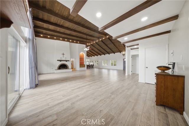 Detail Gallery Image 6 of 18 For 2718 Still Meadow, Lancaster,  CA 93536 - 5 Beds | 3 Baths