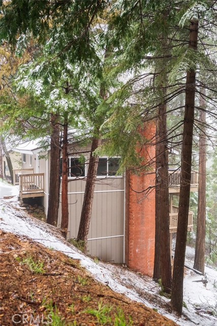 24784 Bernard Drive, Crestline, CA 92325
