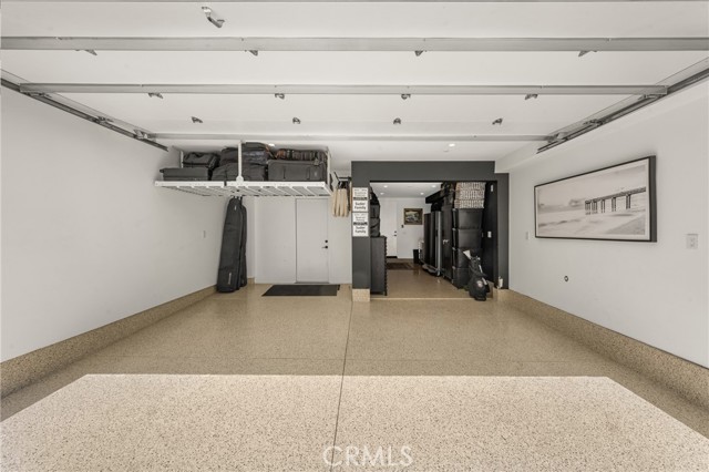 412 29th Street, Newport Beach CA: https://media.crmls.org/medias/e201c2eb-cc1c-4f02-9755-cd88db87d065.jpg