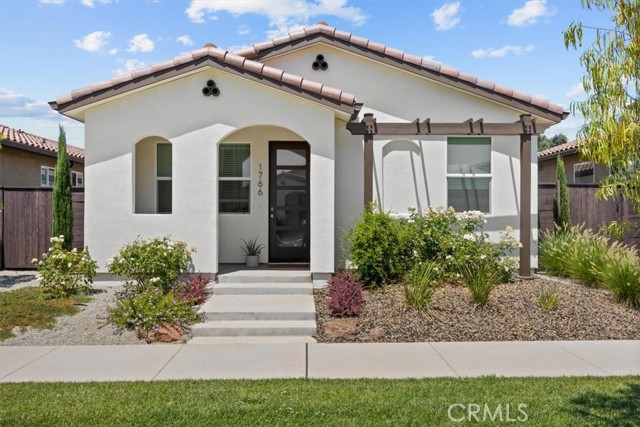 Detail Gallery Image 1 of 1 For 1766 Thea Ave, Chico,  CA 95928 - 2 Beds | 2 Baths