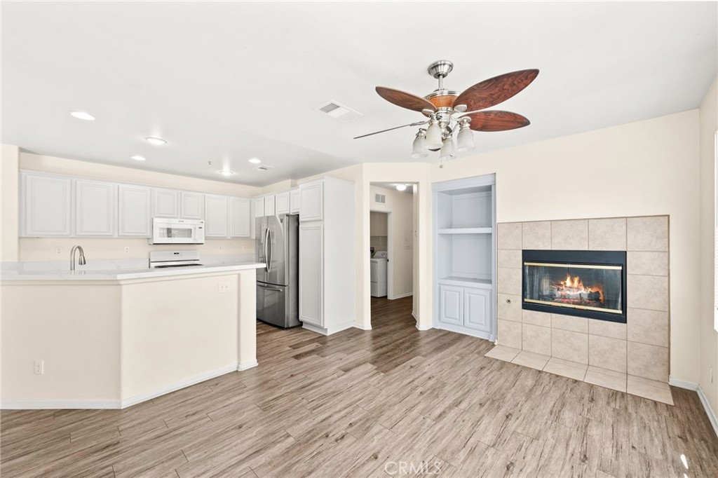 MLS #OC25136647 img 14