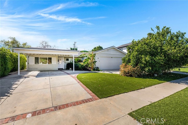 Detail Gallery Image 6 of 33 For 24224 Welby, West Hills,  CA 91307 - 4 Beds | 3 Baths