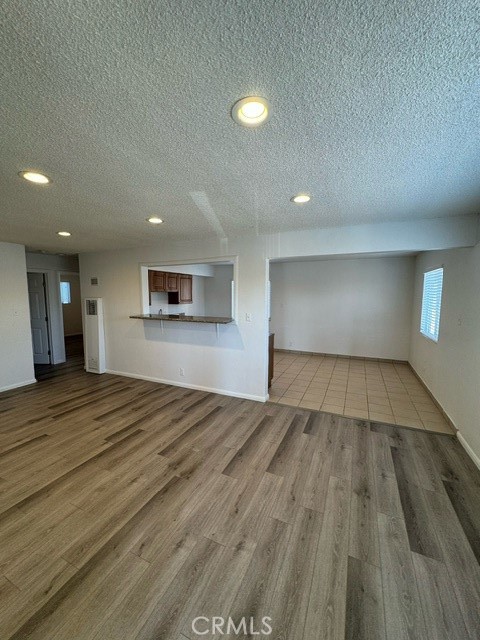 Detail Gallery Image 1 of 8 For 1137 7th #8,  Long Beach,  CA 90813 - 2 Beds | 1 Baths