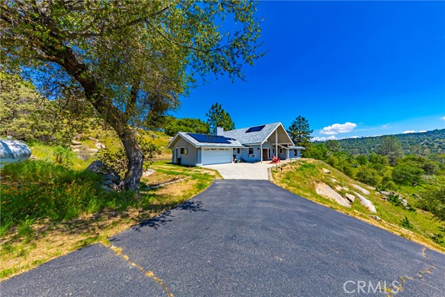 Detail Gallery Image 1 of 53 For 30951 N Dome Dr, Coarsegold,  CA 93614 - 3 Beds | 2 Baths