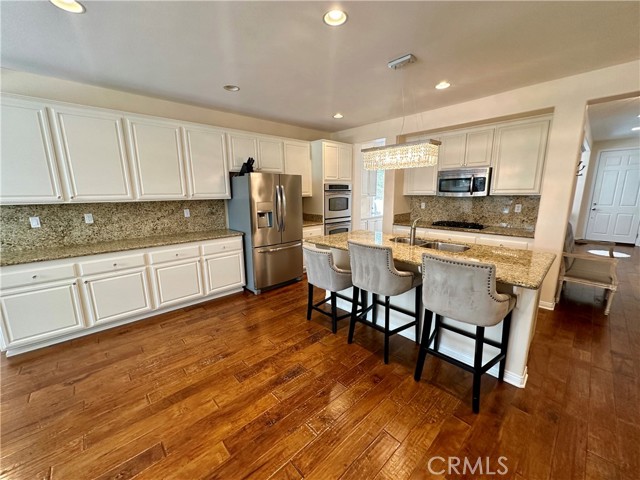 Detail Gallery Image 9 of 33 For 224 Silver Oak Dr, Paso Robles,  CA 93446 - 4 Beds | 2/1 Baths
