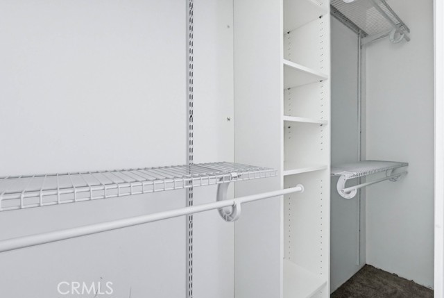 Image 52 of 75 For 5812 Graywood