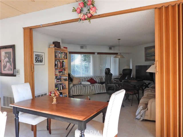 Detail Gallery Image 49 of 51 For 4 Oxford Way, Northridge,  CA 91324 - 2 Beds | 2 Baths