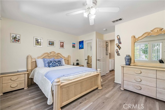 29508 Alyssum Lane, Canyon Country CA: https://media.crmls.org/medias/e2058bff-44ec-4b65-804c-0ff38f5a0787.jpg