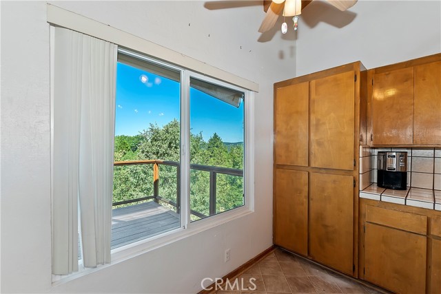 Detail Gallery Image 16 of 35 For 30425 Live Oak Dr, Running Springs,  CA 92382 - 5 Beds | 2 Baths