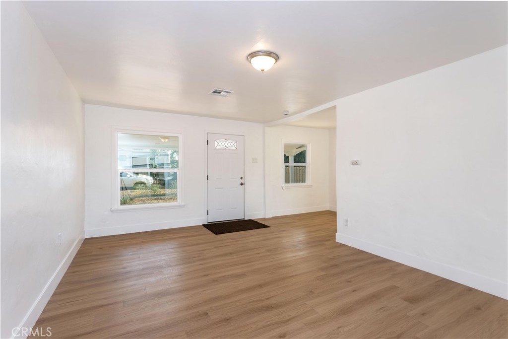 MLS #SR25246916 image #5