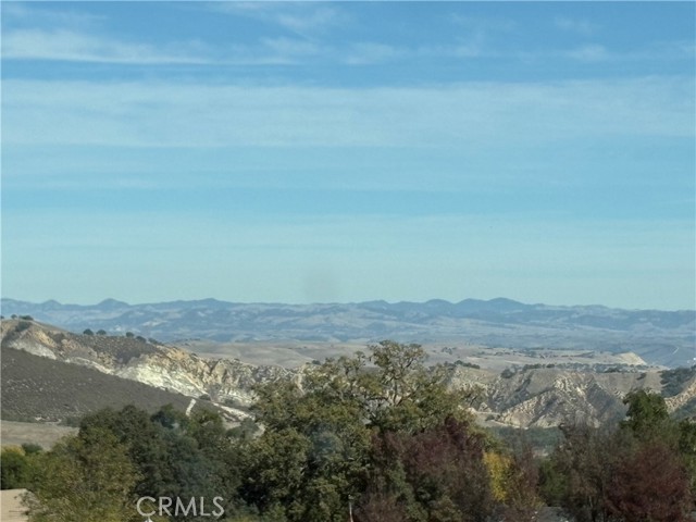 9960 Bluegill Drive, Paso Robles CA: https://media.crmls.org/medias/e207629e-fcb7-45c7-97b9-41223630fa46.jpg
