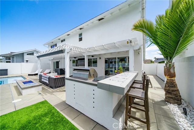 Detail Gallery Image 44 of 61 For 20191 Imperial Cove Ln, Huntington Beach,  CA 92646 - 3 Beds | 3 Baths
