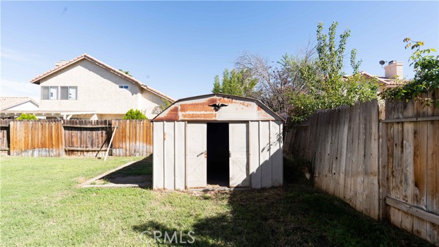 Detail Gallery Image 23 of 33 For 37908 Wesley Ct, Palmdale,  CA 93552 - 4 Beds | 2/1 Baths