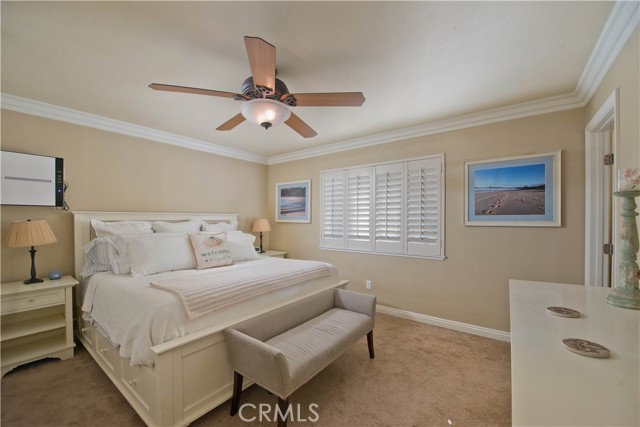 1546 Deodora Street photo 9