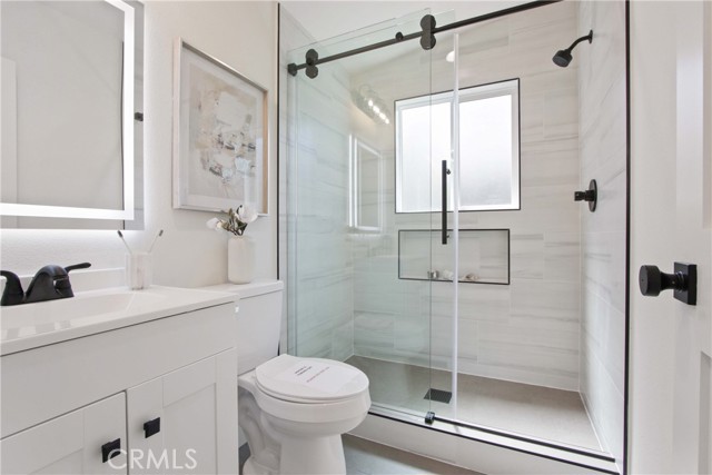 Detail Gallery Image 44 of 45 For 17805 Winterberry St, Fountain Valley,  CA 92708 - 6 Beds | 5/1 Baths