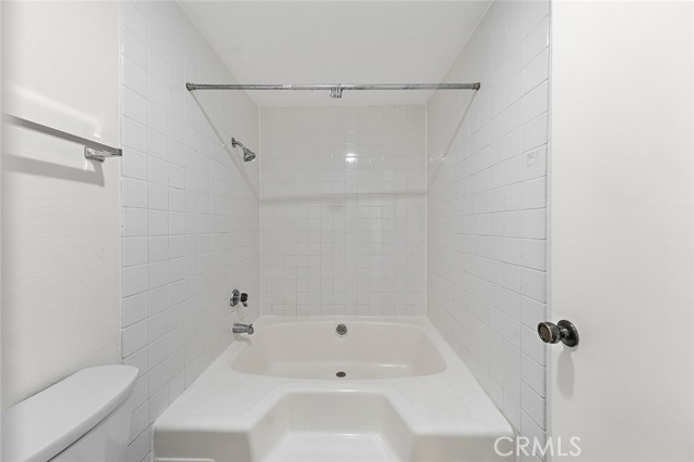 19956 Esquiline Avenue, Walnut CA: https://media.crmls.org/medias/e2094ede-977e-426c-833f-54aa304b4c89.jpg