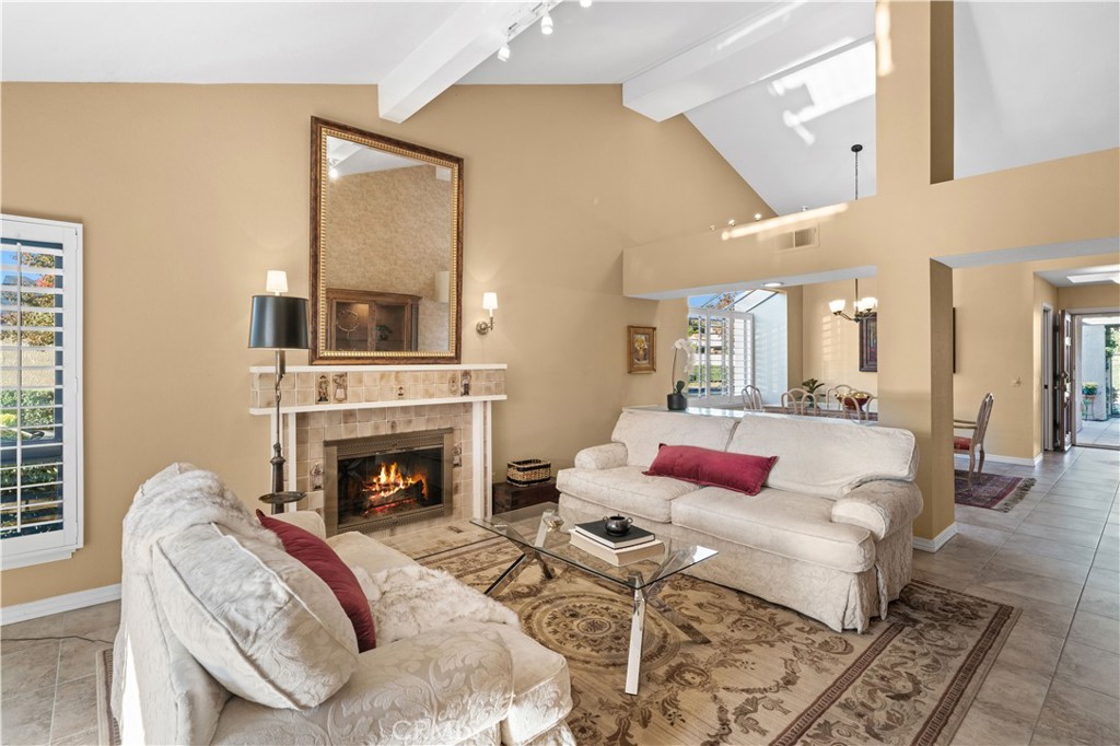 E209d672 3b5a 43b6 B203 B4d20df5d709