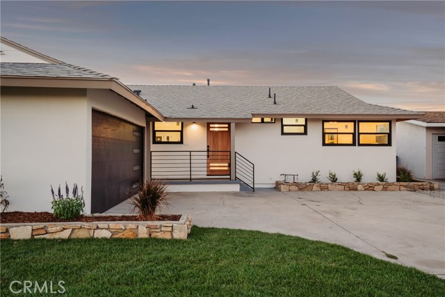 6893 San Bruno Drive, Buena Park CA: https://media.crmls.org/medias/e20a3e36-46d6-4867-b08e-3d3ee2e559e9.jpg