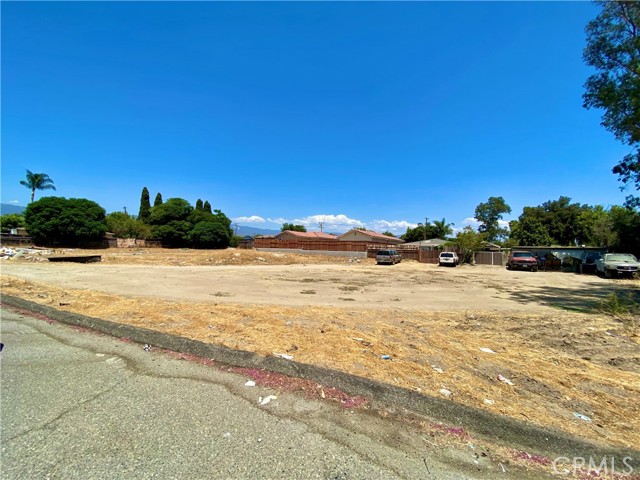 1053 N Madison Street, San Bernardino, California 92411, ,Land,For Sale,1053 N Madison Street,CRCV22175982