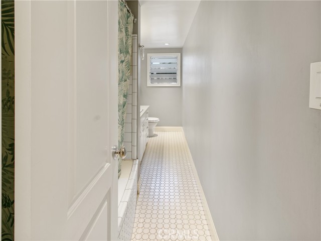 236 W Mariposa, San Clemente CA: https://media.crmls.org/medias/e20ae076-e507-4393-be5a-a25e1a873769.jpg