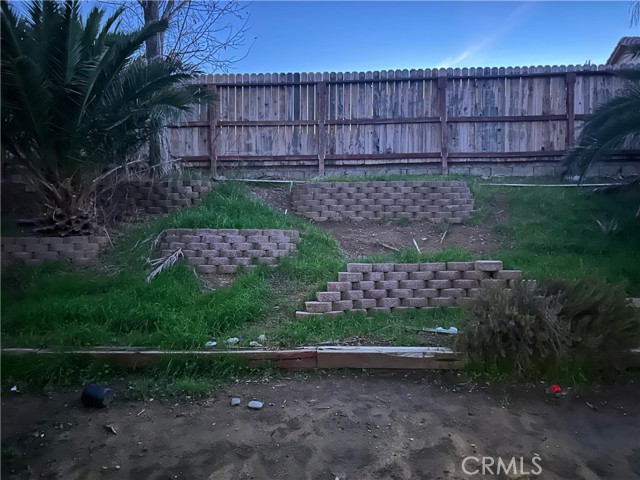 Detail Gallery Image 27 of 27 For 3030 Wellington, Palmdale,  CA 93551 - 5 Beds | 3 Baths