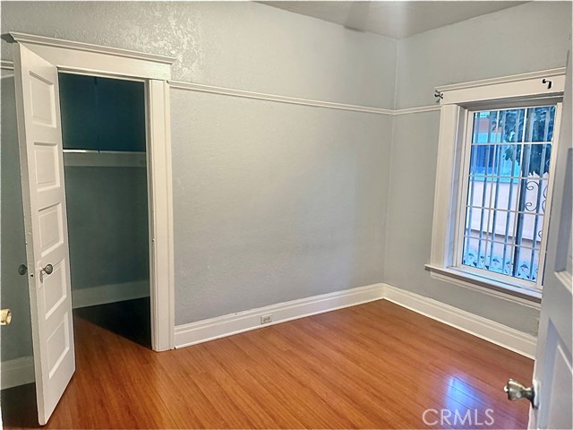 Detail Gallery Image 25 of 37 For 2129 30th W 30th, Los Angeles,  CA 90018 - 4 Beds | 1 Baths