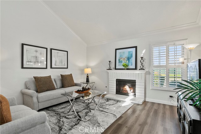 Detail Gallery Image 3 of 30 For 5 Rockwood, Irvine,  CA 92614 - 3 Beds | 2/1 Baths