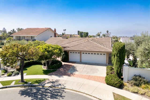 Detail Gallery Image 33 of 34 For 1621 Harbor Crest Cir, Corona Del Mar,  CA 92625 - 3 Beds | 2 Baths