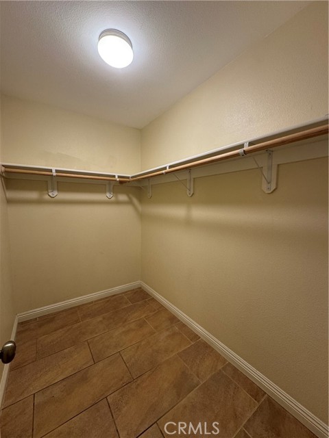 1251 S Meadow Lane, Colton CA: https://media.crmls.org/medias/e20fba96-51c9-415d-ae04-16fc1b1a9d5c.jpg