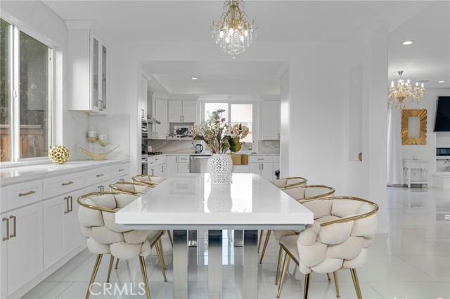 Detail Gallery Image 10 of 29 For 6997 Sale Ave, West Hills,  CA 91307 - 5 Beds | 3 Baths