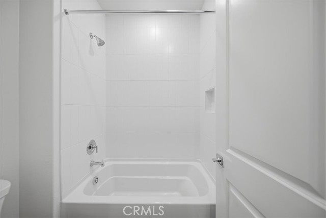 Detail Gallery Image 23 of 28 For 4805 Arroyo Run, Moorpark,  CA 93021 - 4 Beds | 3 Baths