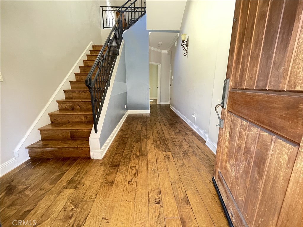 MLS #SB25243095 image #2