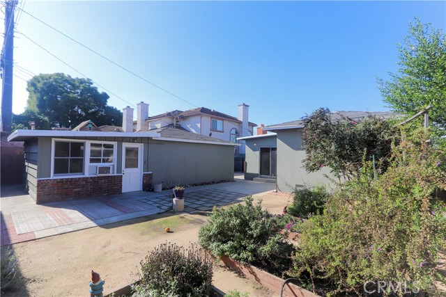 Detail Gallery Image 28 of 31 For 10556 Haledon, Downey,  CA 90241 - 3 Beds | 3 Baths